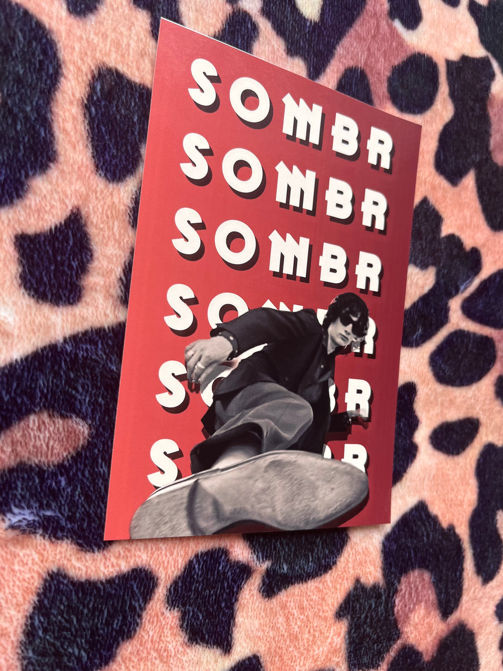 Sombr poster in ombré red! 🎸
