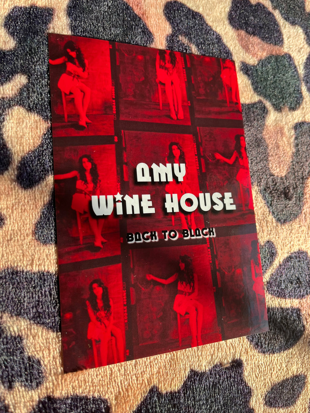 Amy winehouse red poster! 💋🎸