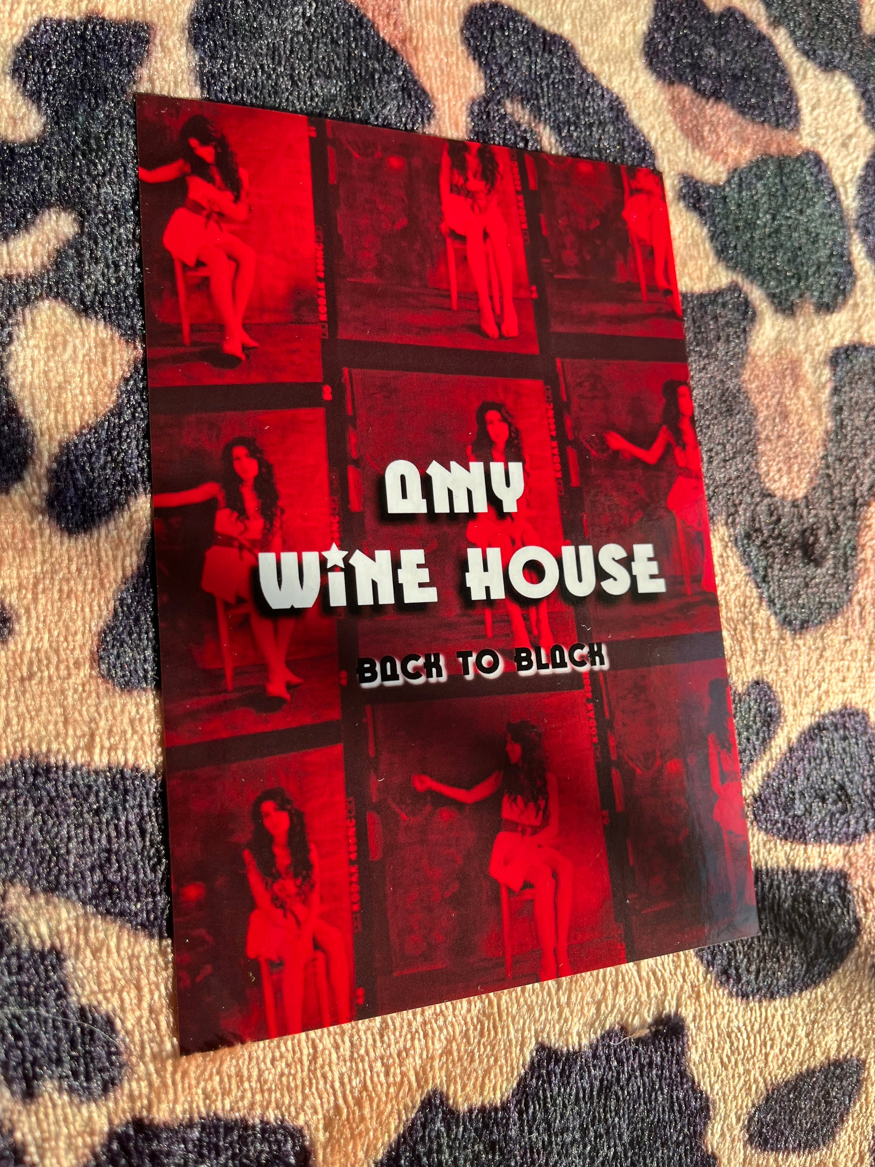 Amy winehouse red poster! 💋🎸