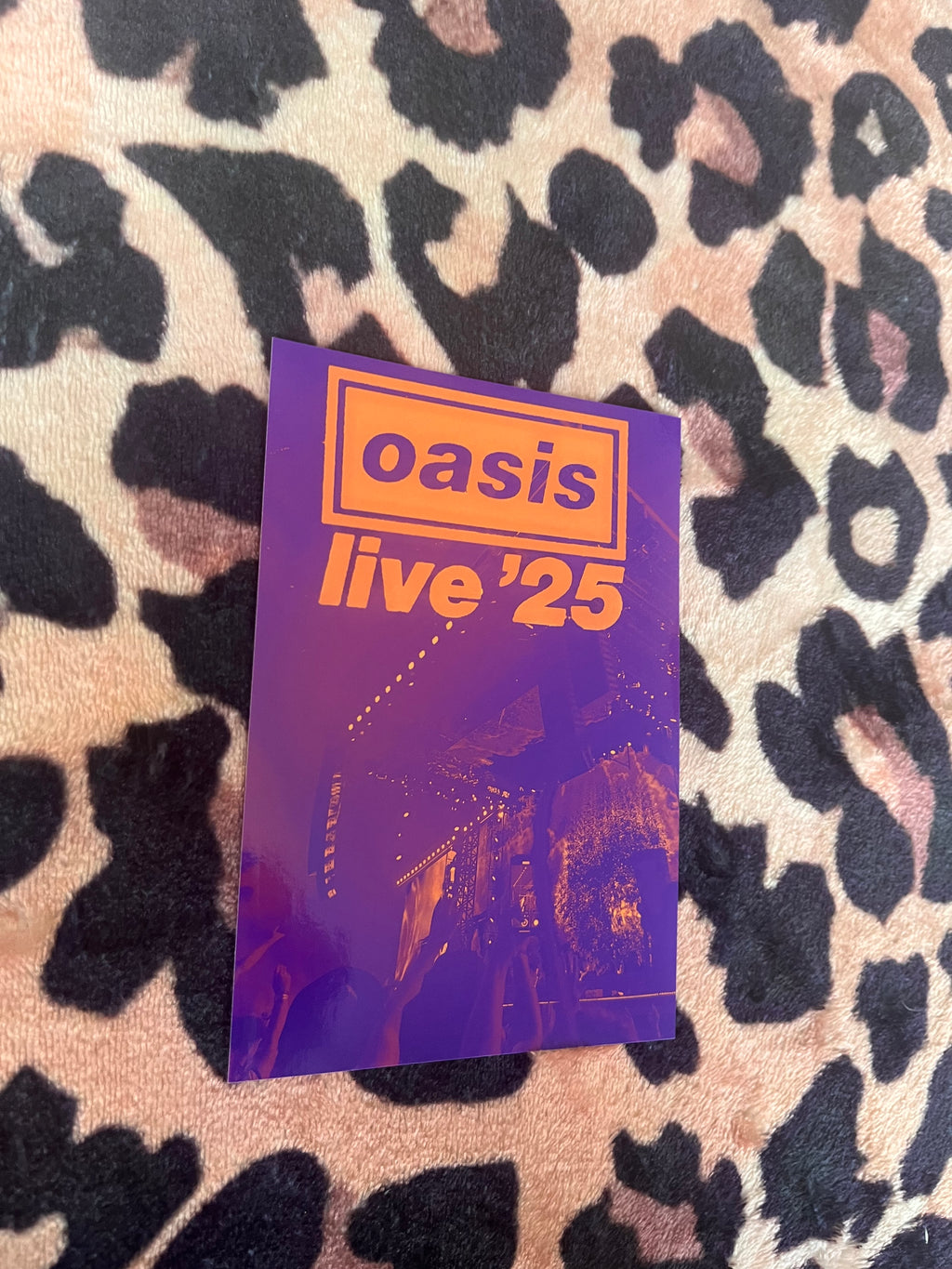 Oasis live ‘25 poster orange and purple! 💜