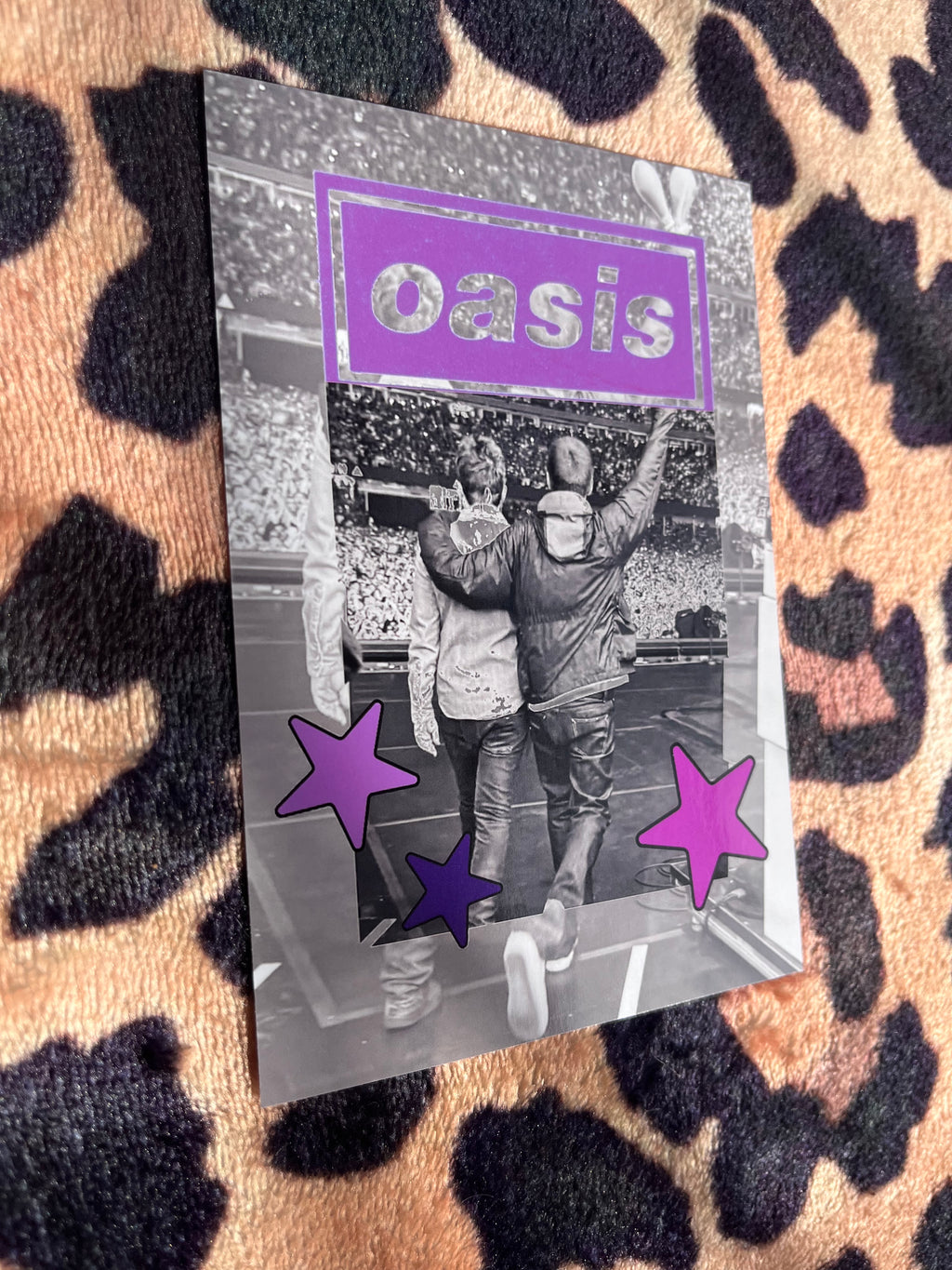 Oasis live ‘25 poster in purple! 💜
