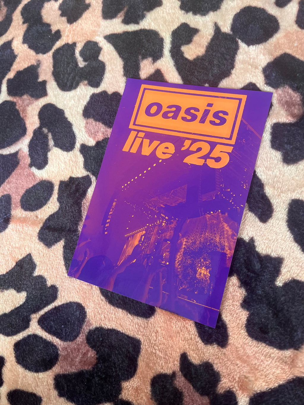 Oasis live ‘25 poster orange and purple! 💜