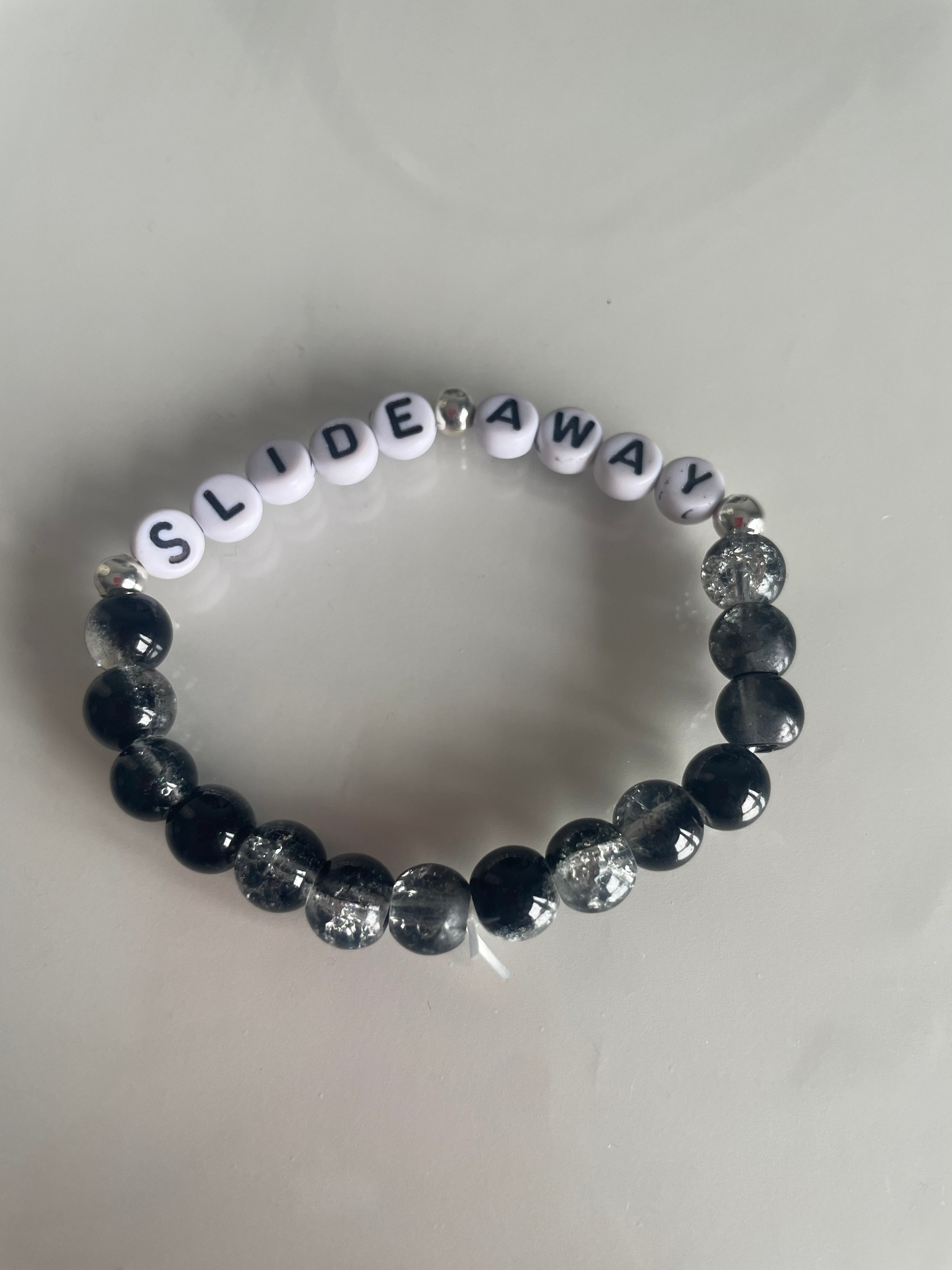 Oasis slide away bracelet! 🎶