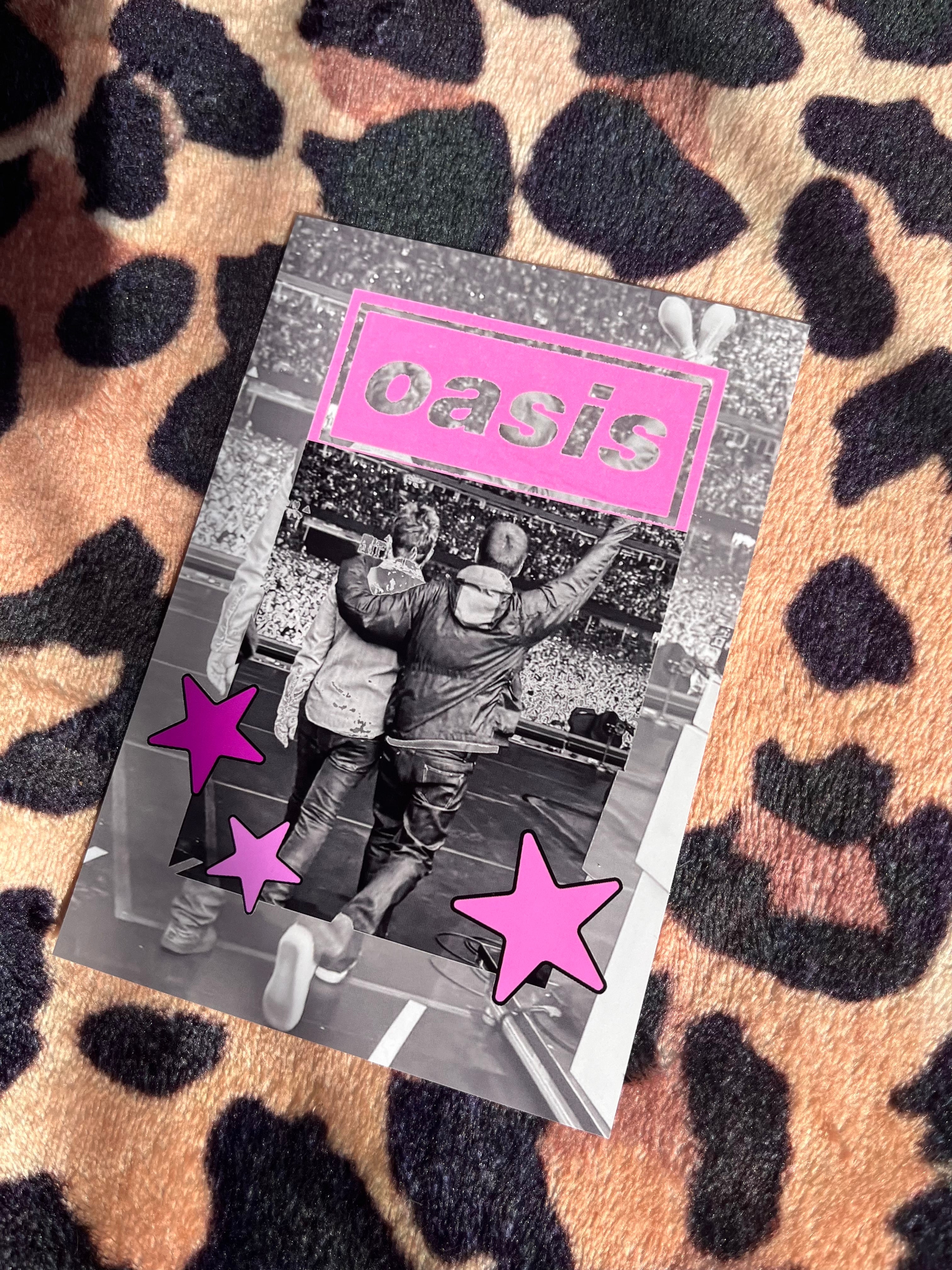 Oasis live ‘25 poster in pink! 💕