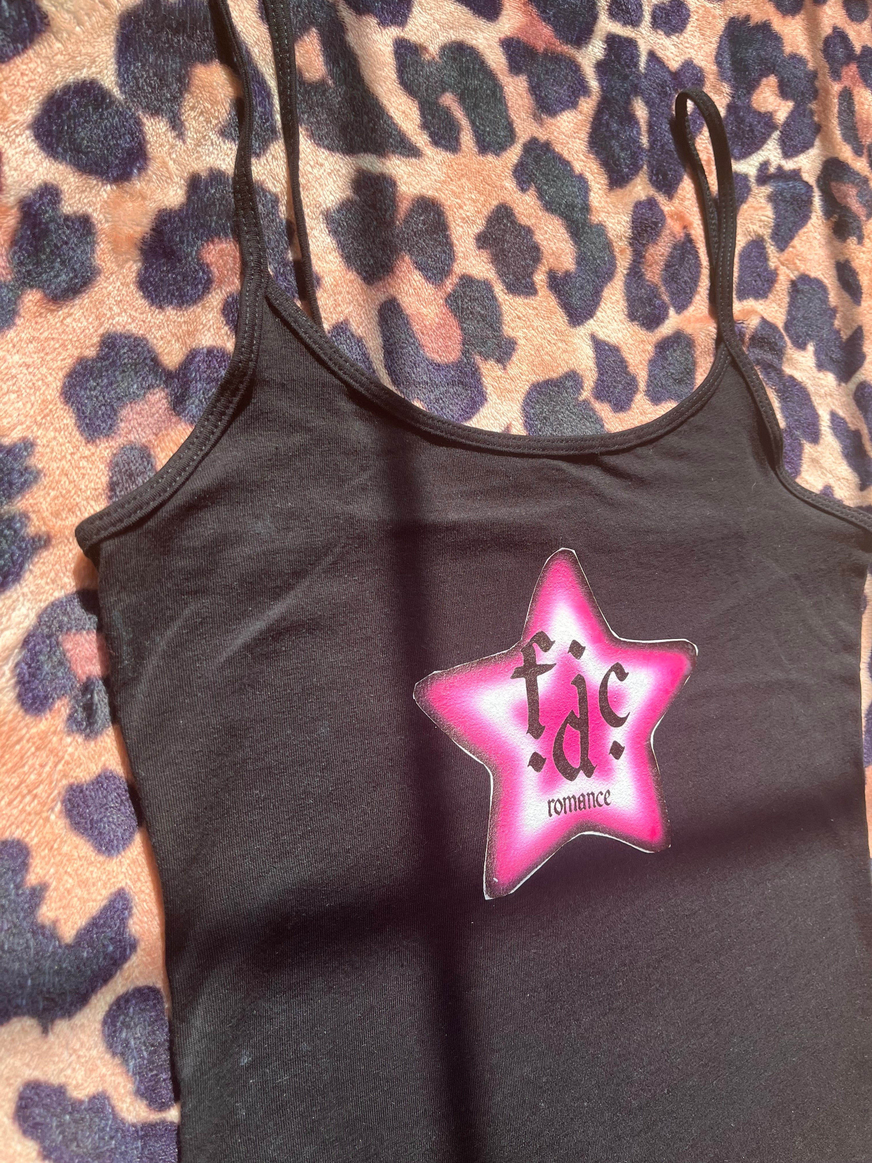 Fontaines DC black tank top with pink star! 💕🌟