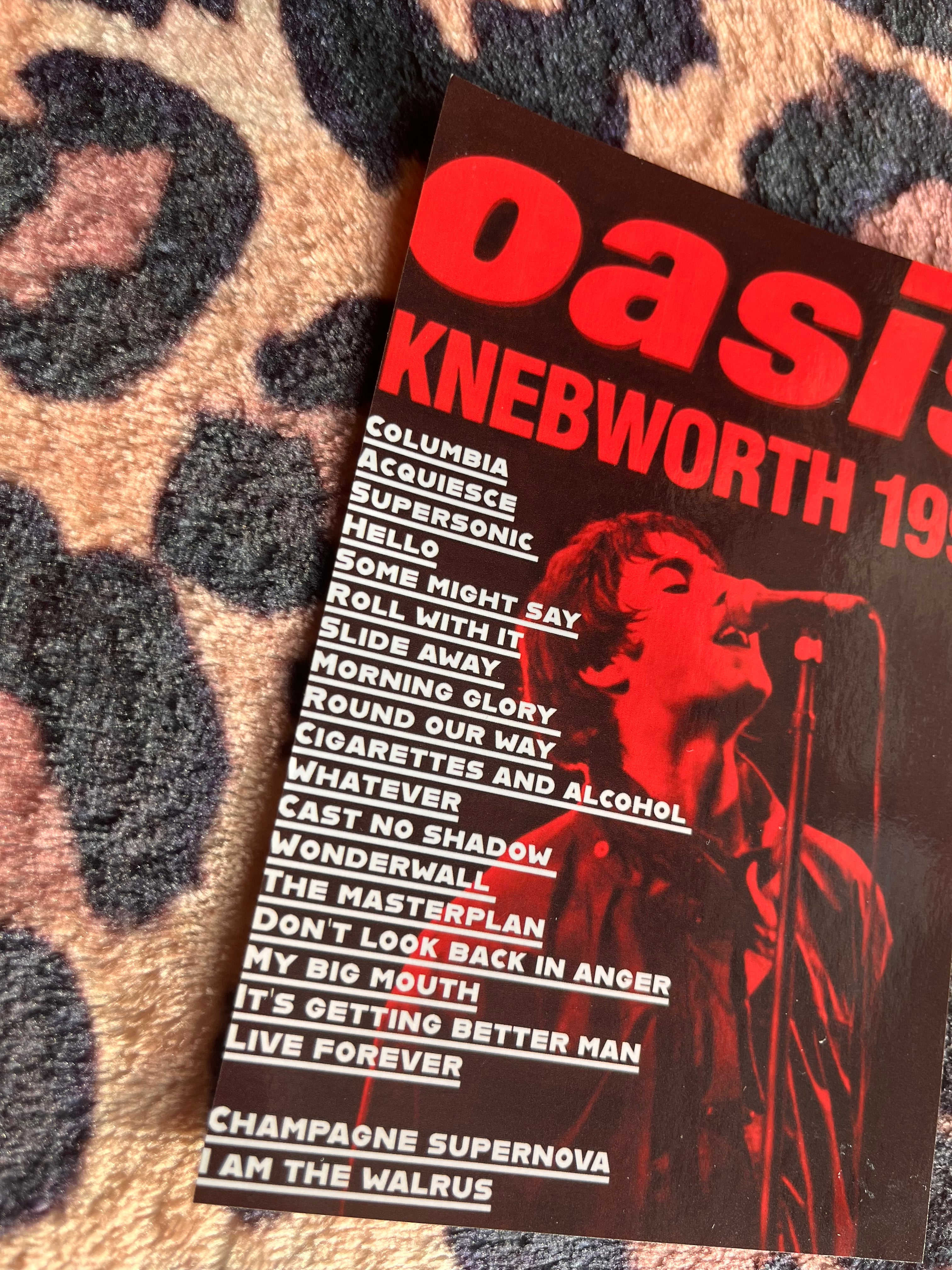 Oasis knebworth poster in Red!