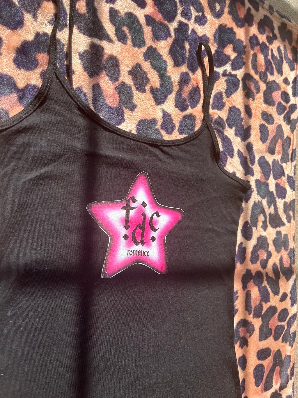 Fontaines DC black tank top with pink star! 💕🌟