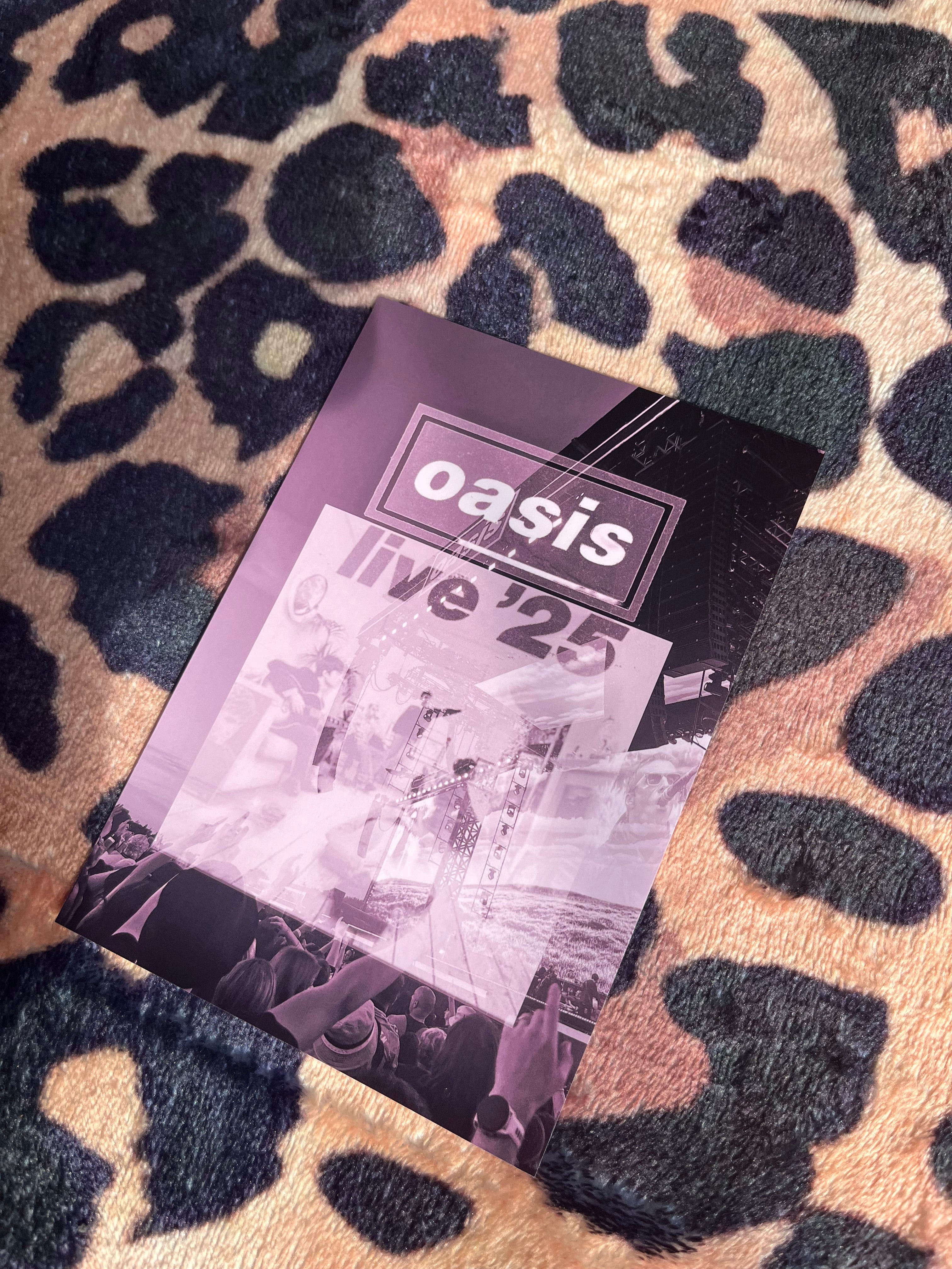 Oasis live ‘25 poster black and white! 🎸🎶