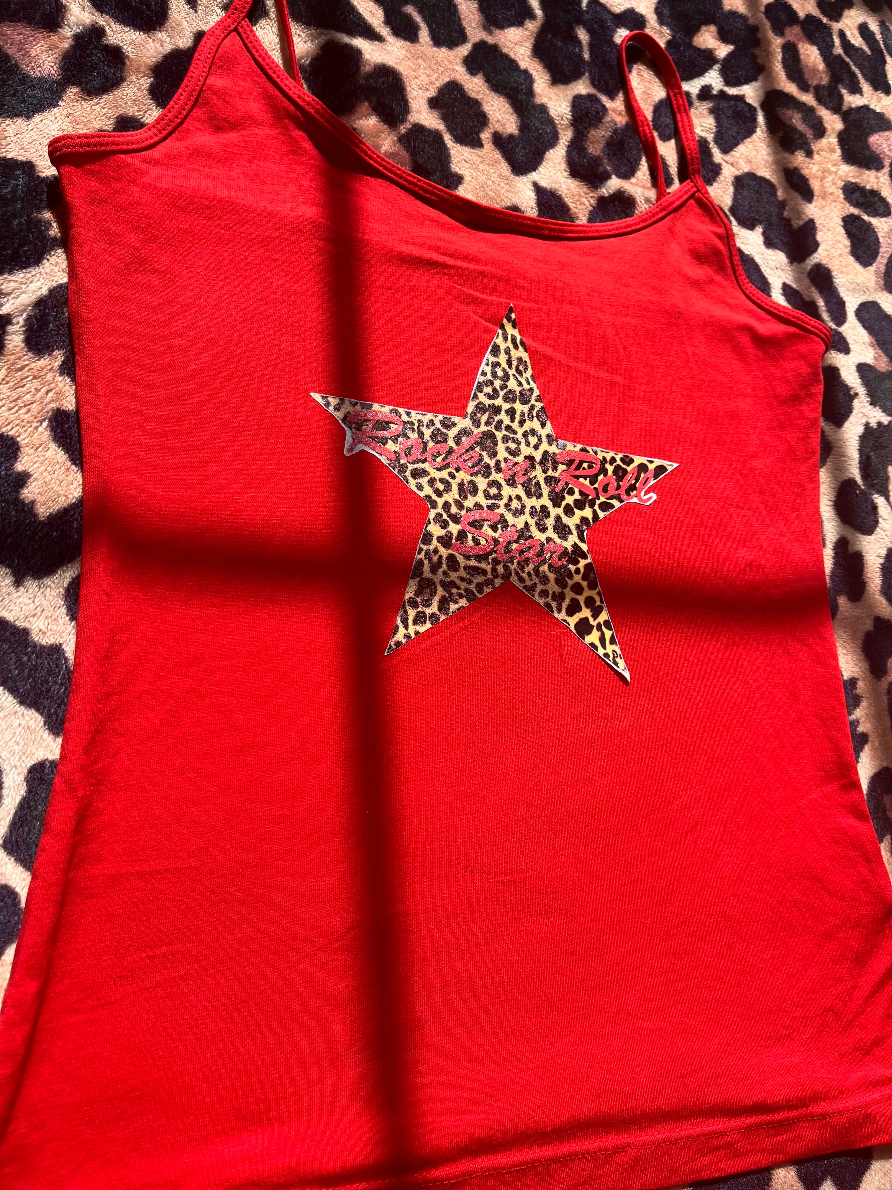 Oasis rock n roll star leopard print heart red tank top! 🐆💋